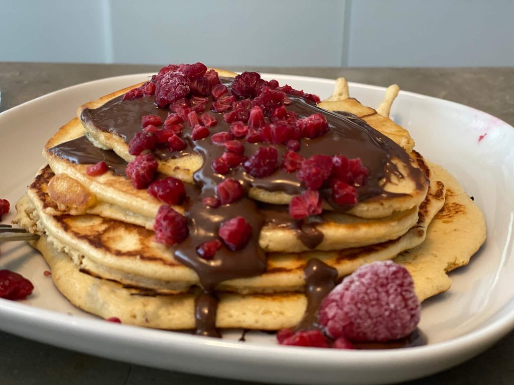 Low-carb palačinke od bademova brašna (samo 3 sastojka)