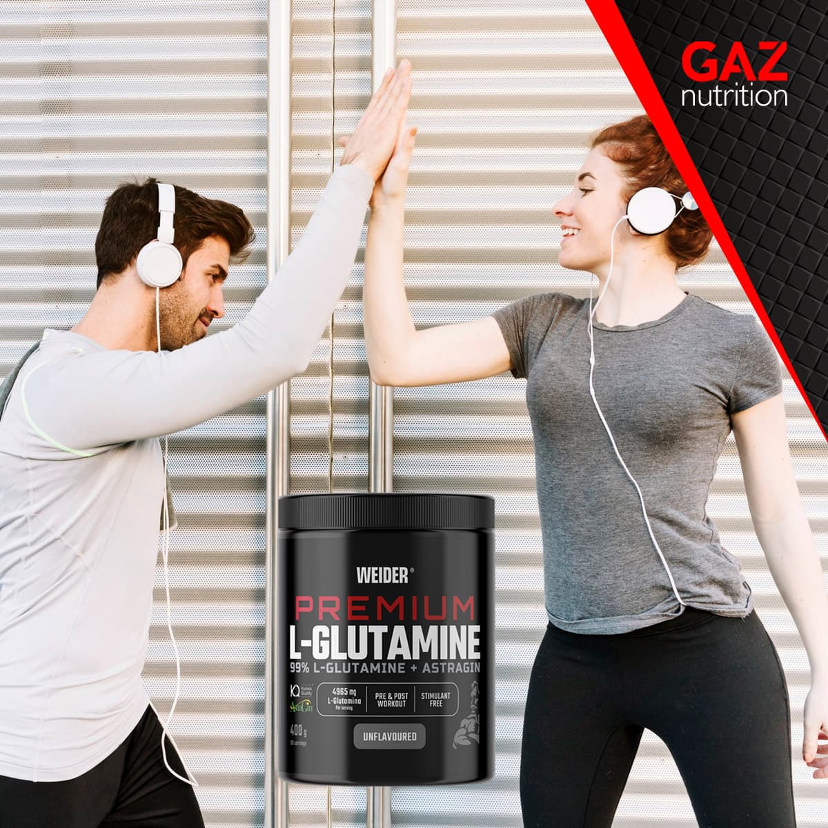 Par sportaša slavi uspjeh nakon treninga uz Weider Premium L-Glutamine 400g - proizvod za oporavak mišića i imunitet