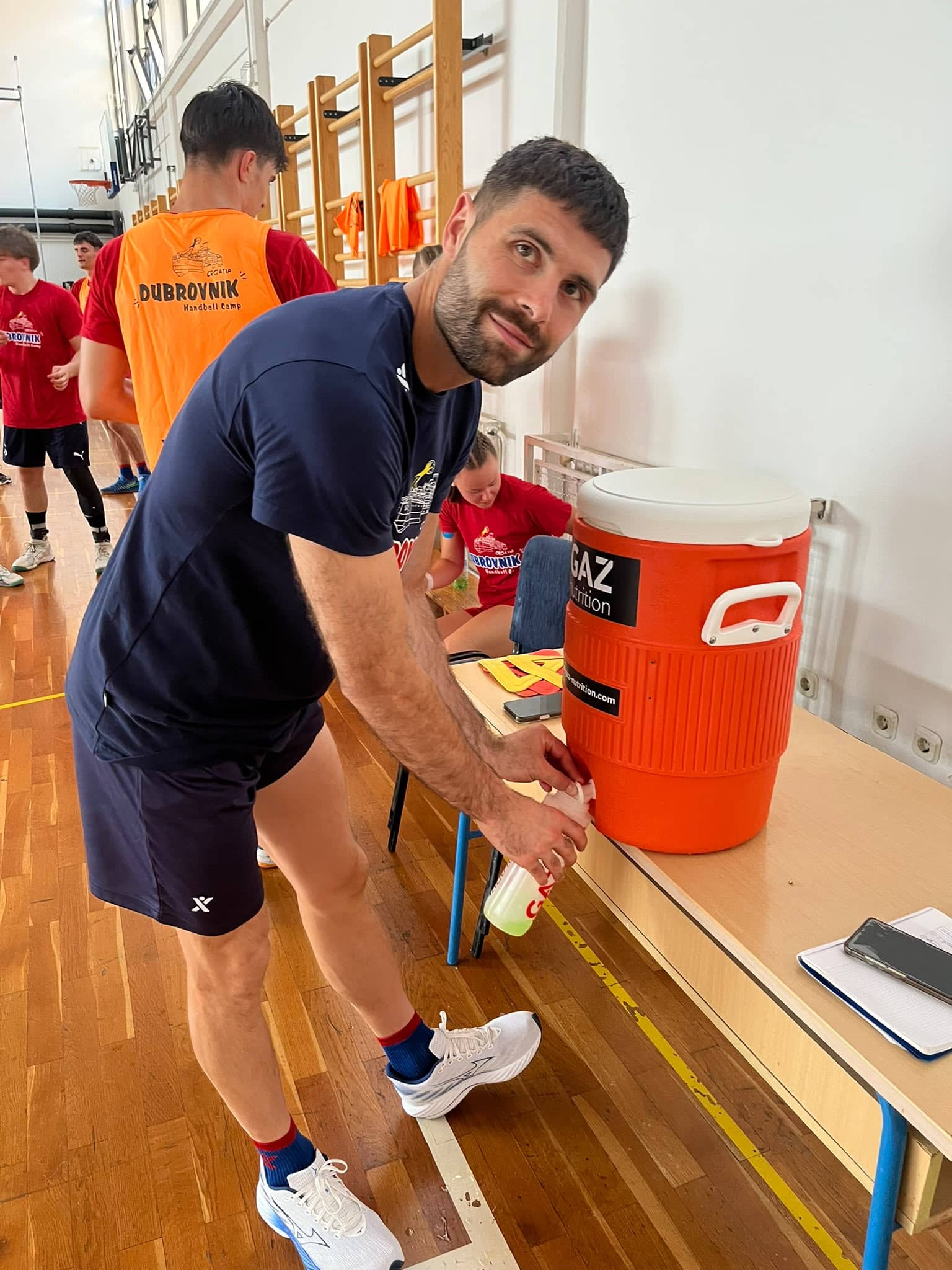 Vrhunska hidracija na terenu uz GAZ Nutrition bačve i bočice na Dubrovnik Handball Campu 2026